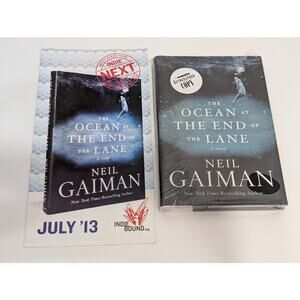 Signed The Ocean at the End of the Lane Neil Gaiman 1st Ed Hardcover w/ Booklet
